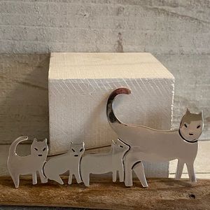 925 Sterling Silver Cats Pin